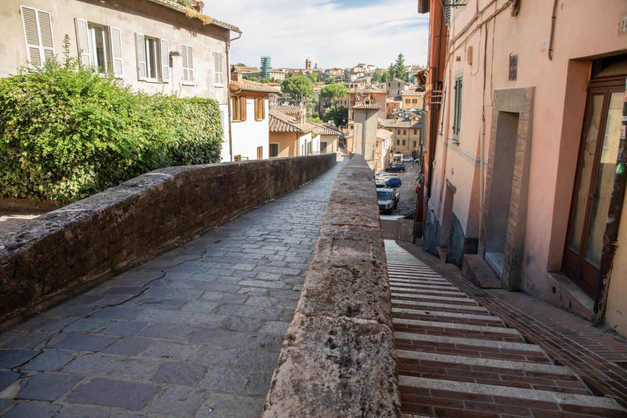 La Conca Apartment: A View On The Roman Aqueduct Περούτζια Εξωτερικό φωτογραφία